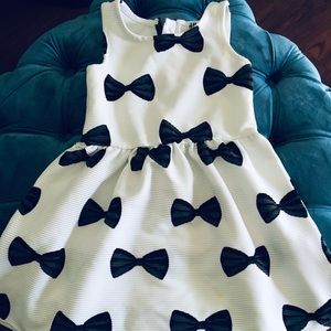 Bow dress